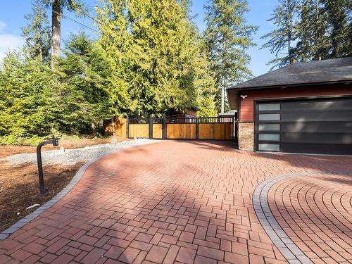 1180 Maple Rd, North Saanich, BC 