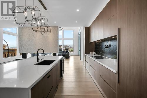 1512 Cabernet Way, West Kelowna, BC - Indoor Photo Showing Kitchen