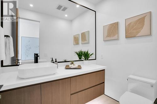 1512 Cabernet Way, West Kelowna, BC - Indoor Photo Showing Bathroom