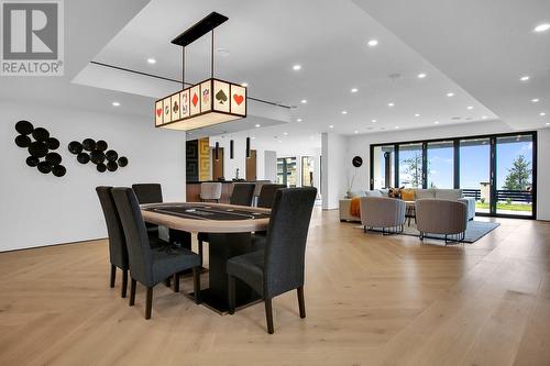 1512 Cabernet Way, West Kelowna, BC - Indoor Photo Showing Dining Room