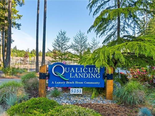 5-5251 Island Hwy West, Qualicum Beach, BC 