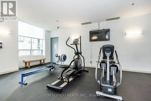 813 - 39 Oneida Crescent, Richmond Hill (Langstaff), ON - Indoor Photo Showing Gym Room