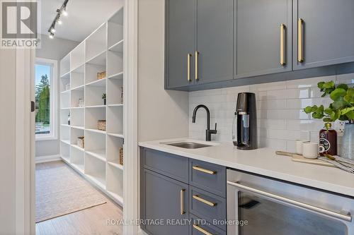 Lot 4 Inverlynn Way, Whitby, ON - Indoor Photo Showing Kitchen