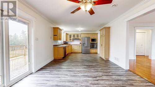 77 Picco Drive, Paradise, NL - Indoor Photo Showing Kitchen