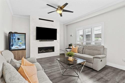5154 Bird Boulevard, Burlington, ON - Indoor Photo Showing Living Room With Fireplace