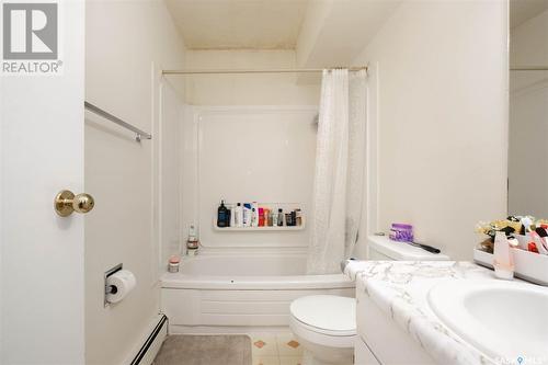 24 19 Centennial Street, Regina, SK - Indoor Photo Showing Bathroom