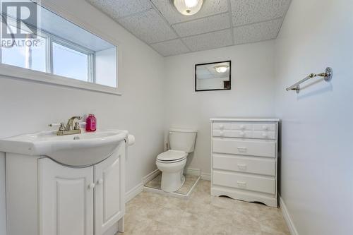 3 Clarkes Place, Upper Island Cove, NL - Indoor Photo Showing Bathroom