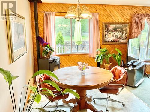 502 Woodgreen Crescent, Greenwood, BC - Indoor Photo Showing Dining Room