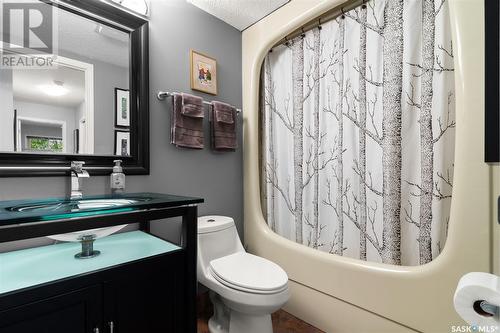 102 2160 Cornwall Street, Regina, SK - Indoor Photo Showing Bathroom