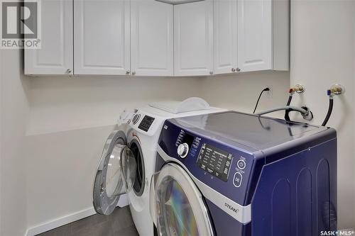 3342 Phaneuf Crescent E, Regina, SK - Indoor Photo Showing Laundry Room