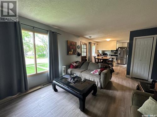 510 East Avenue, Kamsack, SK - Indoor Photo Showing Living Room