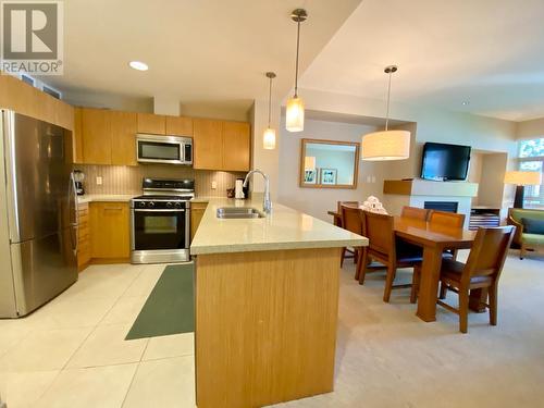 15 Park Place Unit# 22, Osoyoos, BC - Indoor Photo Showing Kitchen With Stainless Steel Kitchen With Double Sink