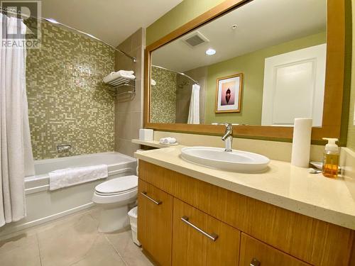 15 Park Place Unit# 22, Osoyoos, BC - Indoor Photo Showing Bathroom