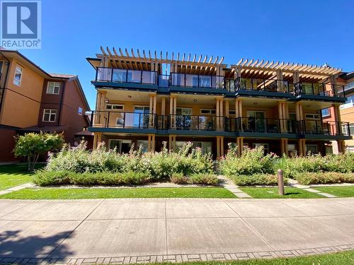 15 Park Place Unit# 22, Osoyoos, BC - Outdoor