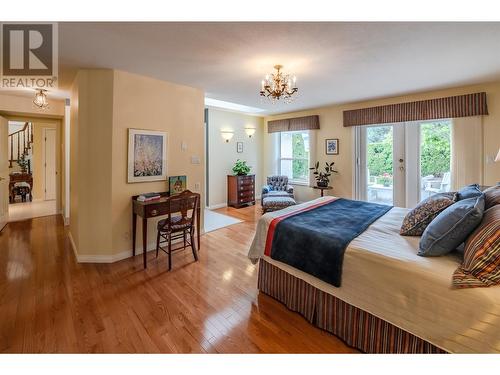 463 Eastside Avenue, Oliver, BC - Indoor Photo Showing Bedroom