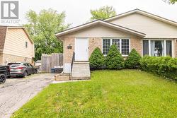 15 NORTHVIEW HEIGHTS DRIVE  Cambridge, ON N1R 6Z9
