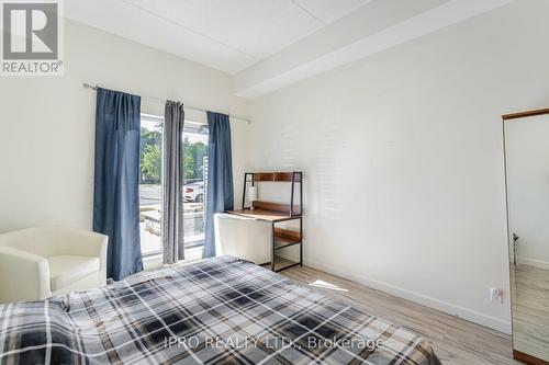 108 - 77 Leland Street, Hamilton (Ainslie Wood), ON - Indoor Photo Showing Bedroom