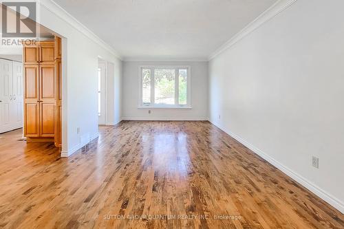 493 Brigadoon Drive, Hamilton, ON - Indoor Photo Showing Other Room