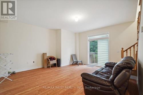 24 Tarmola Park Court, Toronto, ON - Indoor