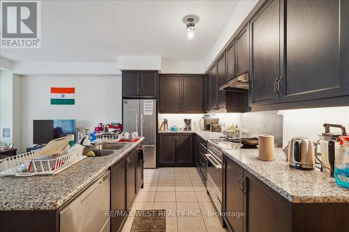 24 Tarmola Park Court, Toronto, ON - Indoor Photo Showing Kitchen With Double Sink With Upgraded Kitchen