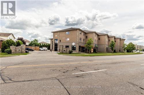 202 - 904 Paisley Road, Guelph, ON - Outdoor