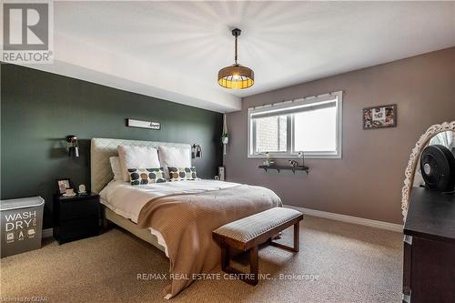 202 - 904 Paisley Road, Guelph, ON - Indoor Photo Showing Bedroom