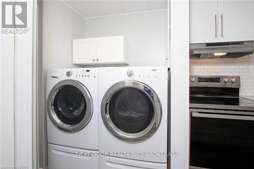 131 Sunningdale Place, South Huron (Stephen Twp), ON - Indoor Photo Showing Laundry Room