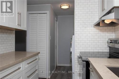 131 Sunningdale Place, South Huron (Stephen Twp), ON - Indoor Photo Showing Kitchen