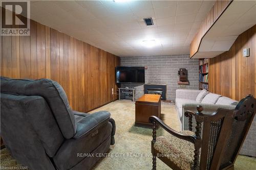 199 Southcrest Drive, London, ON - Indoor With Fireplace