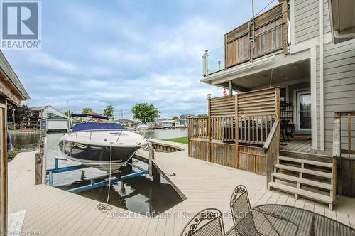 20 Dickinson Avenue, Norfolk (Port Rowan), ON - Outdoor With Deck Patio Veranda With Exterior