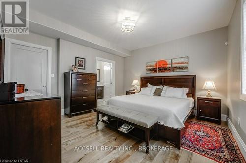 20 Dickinson Avenue, Norfolk (Port Rowan), ON - Indoor Photo Showing Bedroom