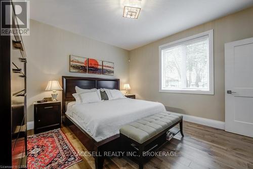 20 Dickinson Avenue, Norfolk (Port Rowan), ON - Indoor Photo Showing Bedroom