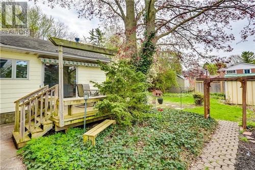 460 Regal Drive, London, ON - Outdoor