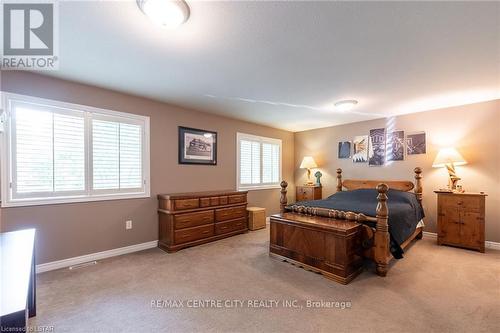 120 Ridge Street, Strathroy-Caradoc (Sw), ON - Indoor Photo Showing Bedroom