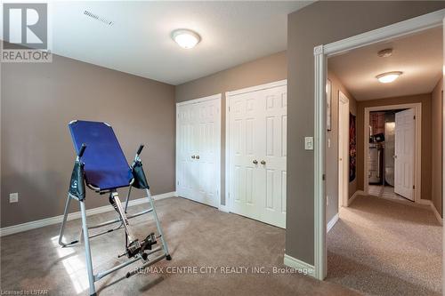 120 Ridge Street, Strathroy-Caradoc (Sw), ON - Indoor Photo Showing Other Room