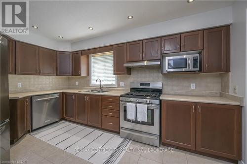1331 Elson Road, London, ON - Indoor Photo Showing Kitchen With Double Sink