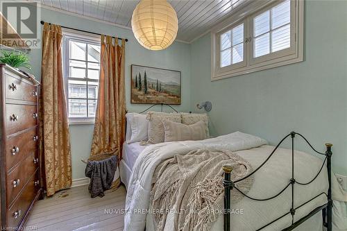 347 First Street, Central Elgin (Port Stanley), ON - Indoor Photo Showing Bedroom