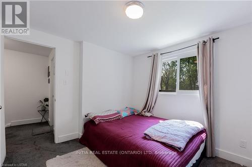 5 Ardsley Road, London, ON - Indoor Photo Showing Bedroom