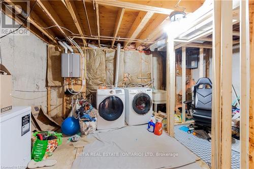 5 Ardsley Road, London, ON - Indoor Photo Showing Laundry Room
