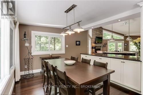 4 Frances Crescent, South Huron (Stephen Twp), ON - Indoor Photo Showing Dining Room