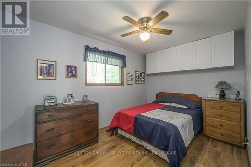 8444 Lazy Lane, Lambton Shores (Port Franks), ON - Indoor Photo Showing Bedroom