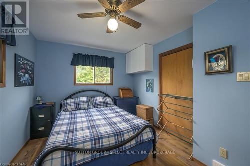 8444 Lazy Lane, Lambton Shores (Port Franks), ON - Indoor Photo Showing Bedroom