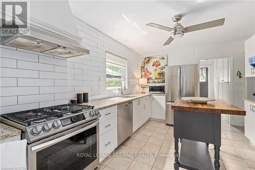 514 Upper Queen Street, London, ON - Indoor Photo Showing Kitchen With Stainless Steel Kitchen With Upgraded Kitchen