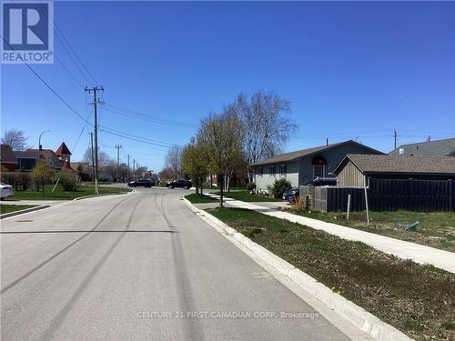 165 Elgin Avenue E, Goderich (Goderich Town), ON 