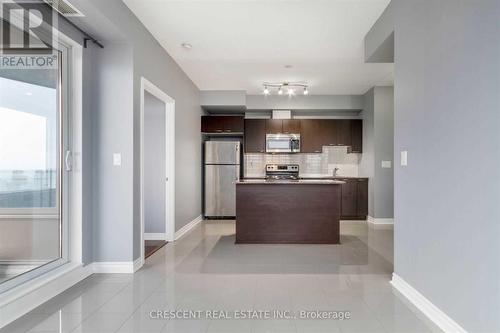 3002 - 385 Prince Of Wales Drive, Mississauga, ON - Indoor Photo Showing Kitchen