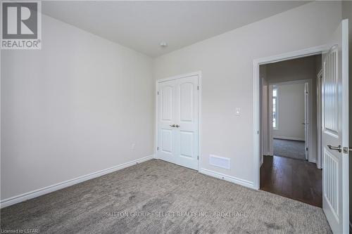 7 Spruce Crescent, North Middlesex (Parkhill), ON - Indoor Photo Showing Other Room