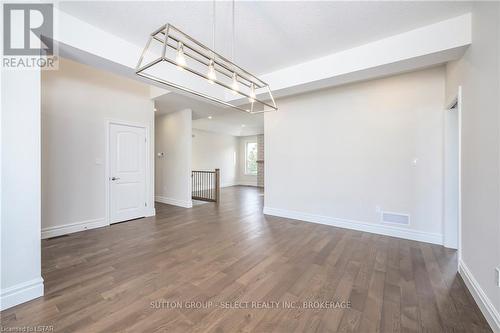 7 Spruce Crescent, North Middlesex (Parkhill), ON - Indoor Photo Showing Other Room