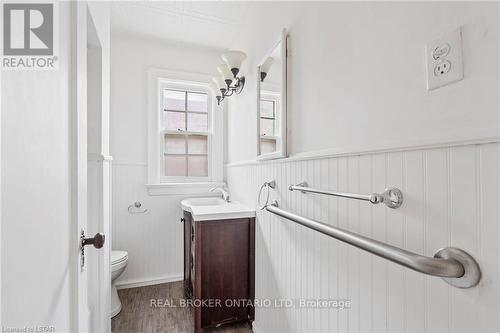 67 Adelaide Street, London, ON - Indoor Photo Showing Other Room