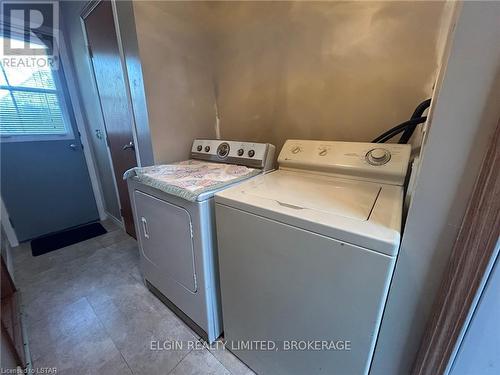 33, #24 Pitt Street, Bayham (Port Burwell), ON - Indoor Photo Showing Laundry Room