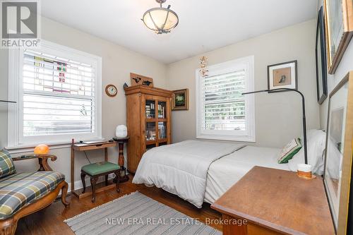 22 Ben Machree Drive, Mississauga, ON - Indoor Photo Showing Bedroom